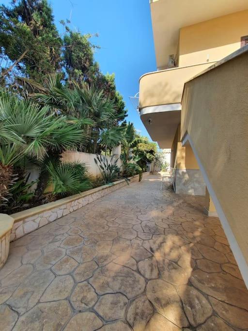 Villa Meri Torre Lapillo Exterior photo