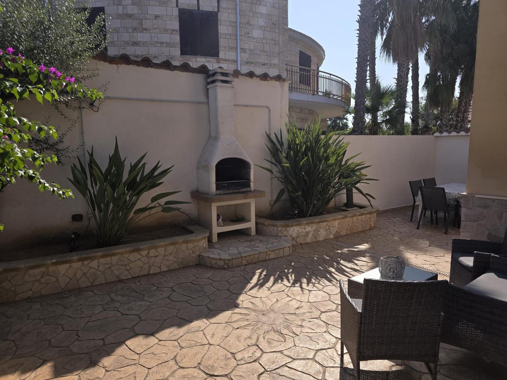 Villa Meri Torre Lapillo Exterior photo